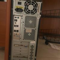 Monitor e computer