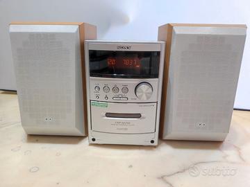 Centro musicale MP3. CD, cassette Hi-Fi Sony CMT-N