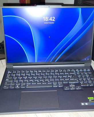 LEGION SLIM 5 16APH8 16''