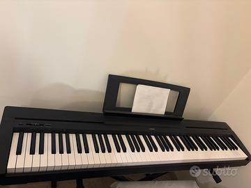 Pianoforte P45B Yamaha come nuovo