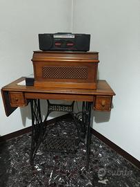 Macchina da cucire vintage singer