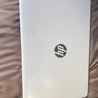 Notebook  HP  13 pollici usato solo qualche ora