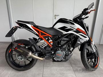 KTM 125 Duke KTM DUKE 125 15cv abs