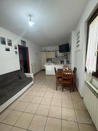 3 LOCALI A BELLEGRA