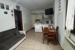 3 LOCALI A BELLEGRA