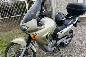 Honda Transalp650 compreso giubotto e casco