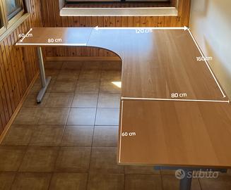 Scrivania angolare per ufficio