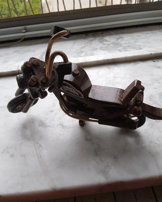 modellismo moto in legno 