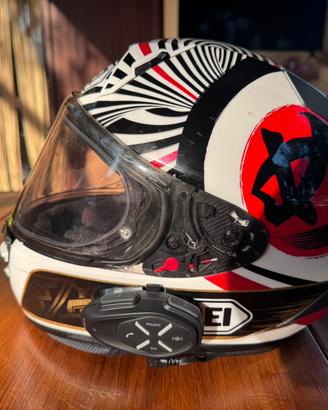 Casco shoei