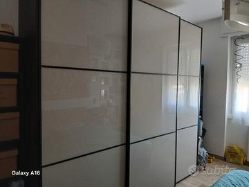 armadio e letto contenitore 