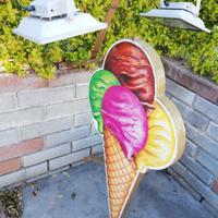 insegna cono gelato per gelateria e bar