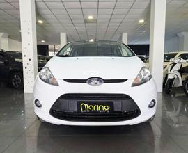 FORD - Fiesta 1.2 16v TITANIUM C/ESP 5p E5