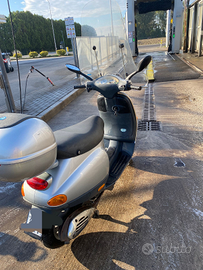 Vespa Piaggio ET4 50cc
