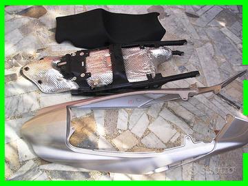 TRIUMPH SPRINT ST 1050