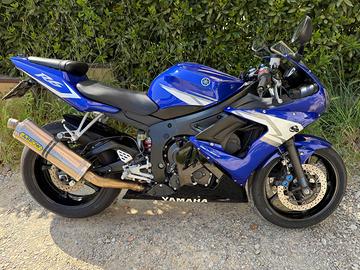 Yamaha Yzf r6