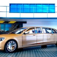 Autoart Mercedes Maybach S 600 Pullman in scala 1/
