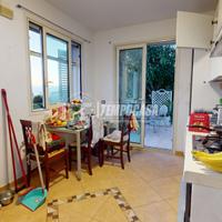 0AC64900 - VILLA INDIPENDENTE CON VISTA MARE