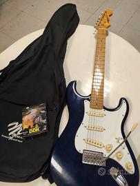 CHITARRA ELETTRICA+AMPLIFICATORE+EQUALIZZATORE