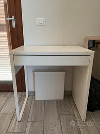 Scrivania ikea bianca