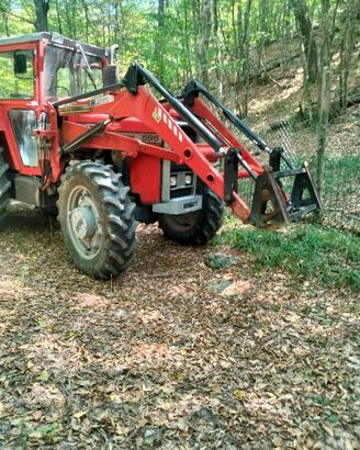 Trattore Massey Ferguson
