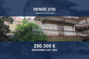 Immobile in asta di 397 m² a Rende