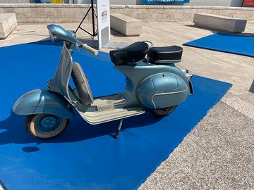 Piaggio Vespa 150 (VBA VBB) VBB1T 1961