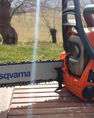 MOTOSEGA HUSQVARNA 236 II
