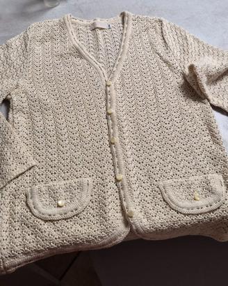 Cardigan / giacchina a maglia traforata 