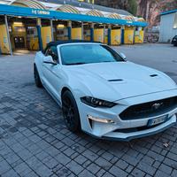Ford mustang italiana full optional