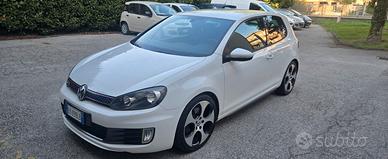 Volkswagen Golf 2.0 TSI 3p. GTI