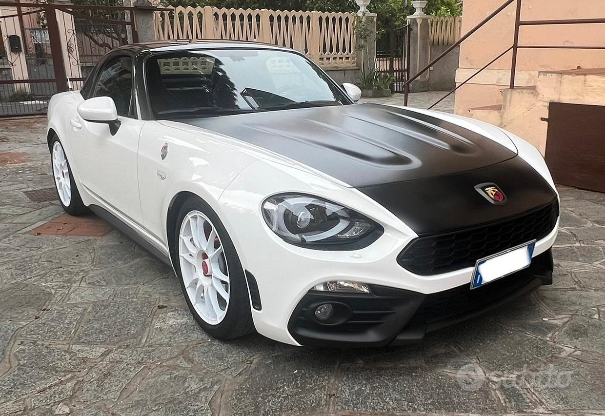 Abarth 124 Spider