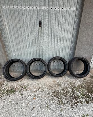 Gomme Pirelli 20