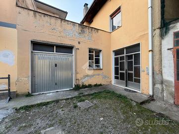 CASA DI CORTE A PALAZZOLO SULL'OGLIO
