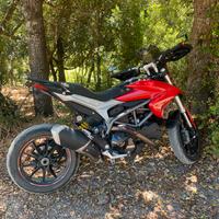 Ducati hyperstrada 821