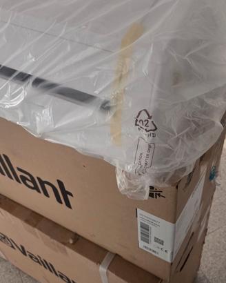 Climatizzatore Vaillant 12.000  BTU nuovo di zecca