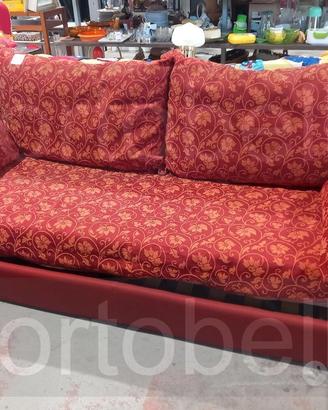 Codice: 268808 DIVANO 3 POSTI COMPLETO DI 2 LETTI