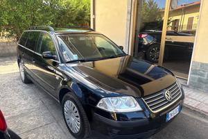 Volkswagen Passat 1.9 TDI/130 CV cat Highline