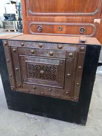 cassaforte antica mobile
