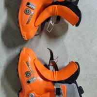 Scarponi da sci n. 38 SCARPA con suola Vibram