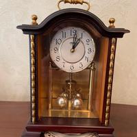 Orologio da tavolo