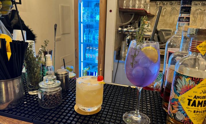 Gestione Cocktail bar