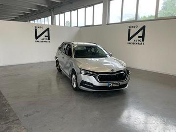 SKODA Octavia 2.0 TDI EVO SCR 150 CV DSG WAGON E