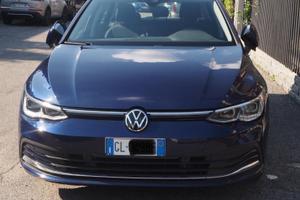 VOLKSWAGEN Golf 8ª serie - 2022