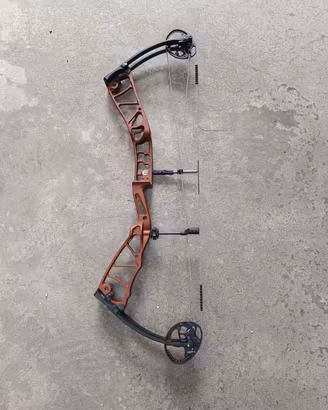Arco Compound Elite Echelon 37" 40-50 lbs Usato
