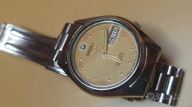 Seiko 5 “Full Lume” Automatico – Quadrante Super-l