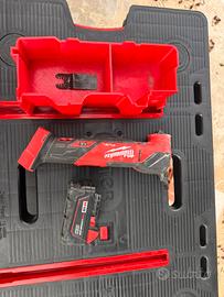 Multool Milwaukee