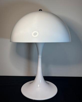 Lampada da tavolo a fungo – design vintage moderno