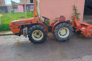 Trattore agricolo Goldoni 245 S snodato