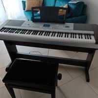 Pianoforte digitale Yamaha dgx 640