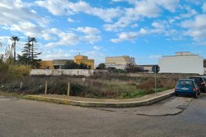 N. 5 lotti di terreno edificabili di circa 300 mq